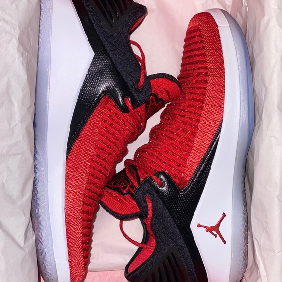 AIR JORDAN 32 LOWS WIN LIKE 96 - Picture 3 of 3